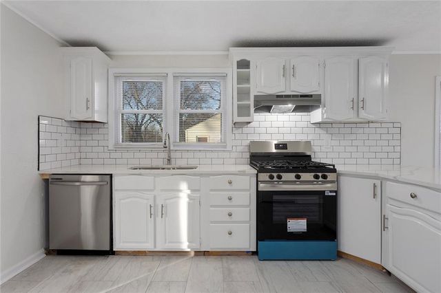 7606 Woodson Road, Raytown, MO 64138