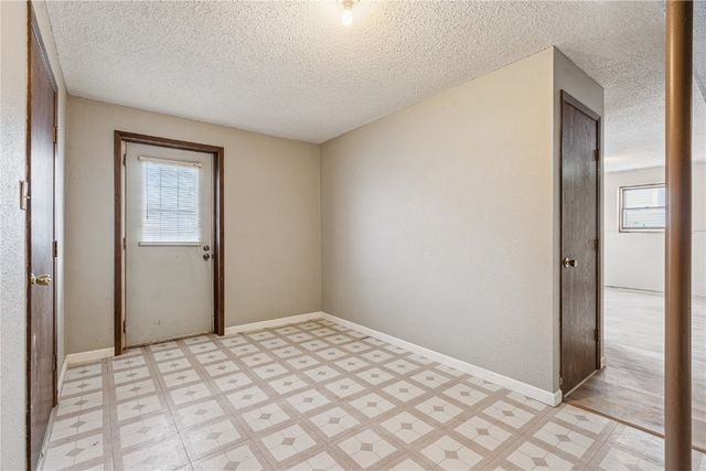 205 Grove Street NW, Shellsburg, IA 52332