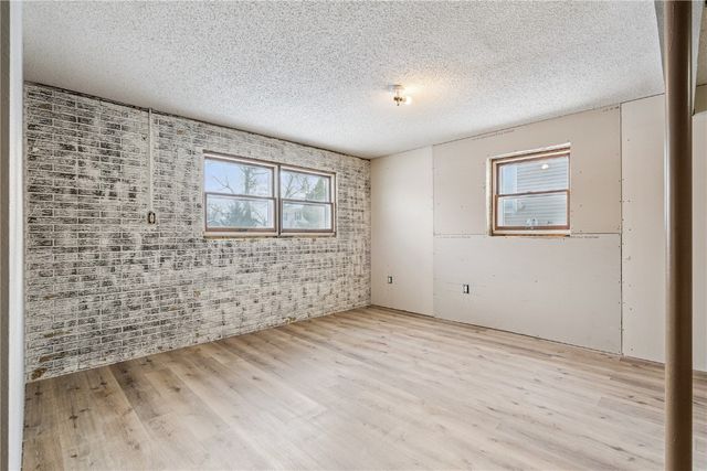 205 Grove Street NW, Shellsburg, IA 52332