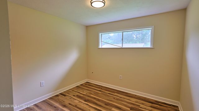 319 Queen Margaret Lane, Jackson, MS 39209