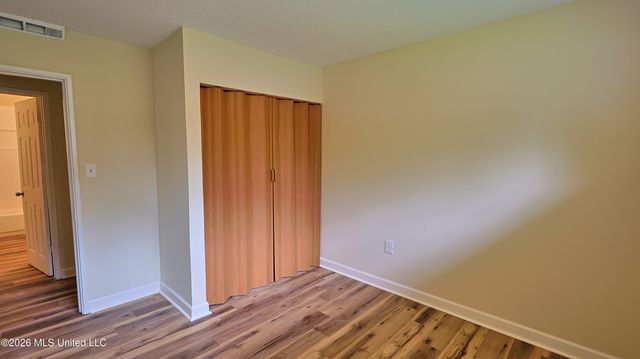 319 Queen Margaret Lane, Jackson, MS 39209