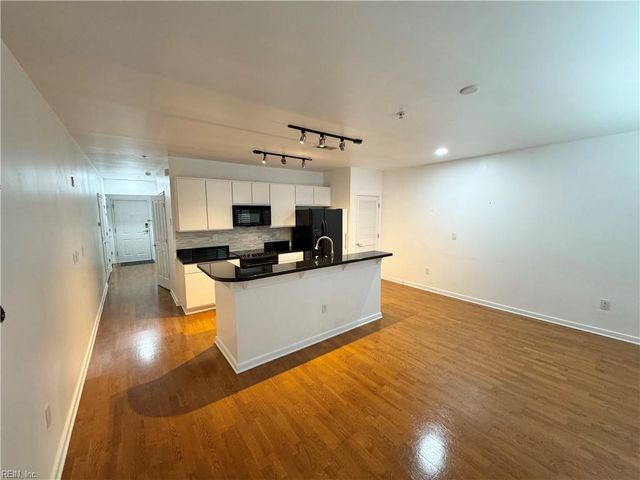 388 Boush St Unit 209, Norfolk, VA 23510