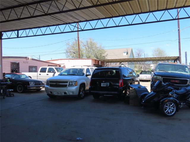 4230 Sterling Street, Houston, TX 77051