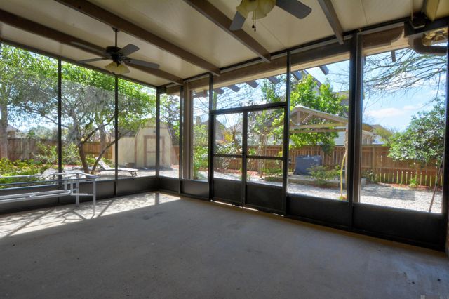 17524 W Purple Martin Ct, Baton Rouge, LA 70816