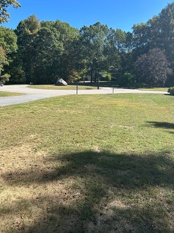 21 Heritage Lane, Groton, MA 01450