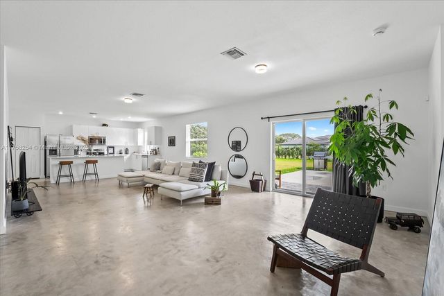 29051 SW 169th Ave, Homestead, FL 33030