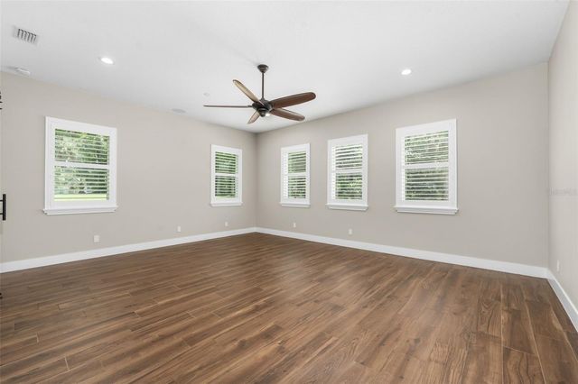 994 SW 37TH PLACE ROAD, Ocala, FL 34471