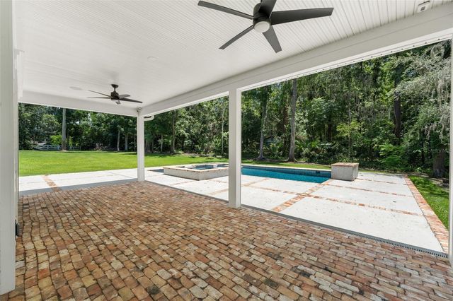 994 SW 37TH PLACE ROAD, Ocala, FL 34471
