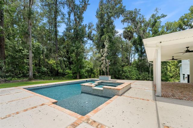 994 SW 37TH PLACE ROAD, Ocala, FL 34471