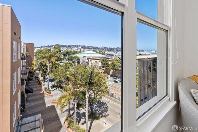 5900 3rd Street 2409, San Francisco, CA 94124