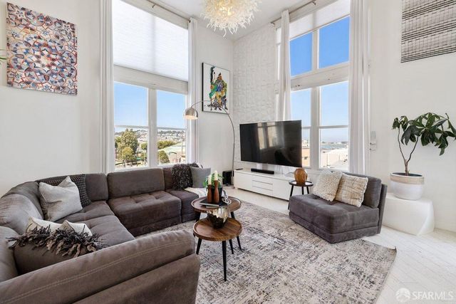 5900 3rd Street 2409, San Francisco, CA 94124