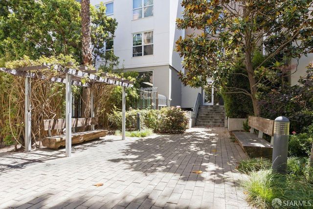 5900 3rd Street 2409, San Francisco, CA 94124