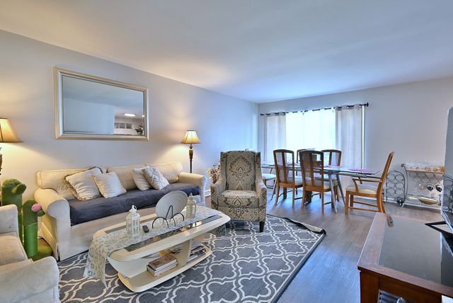 7N040 Eagle Terrace, Medinah, IL 60157