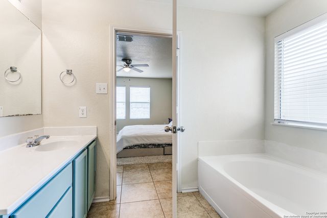 304 Brook Way, Cibolo, TX 78108