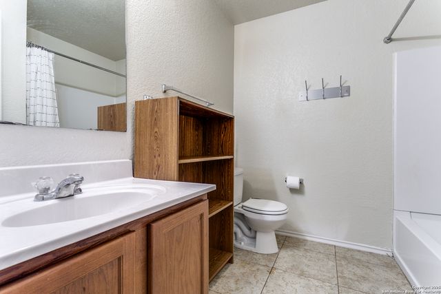 304 Brook Way, Cibolo, TX 78108