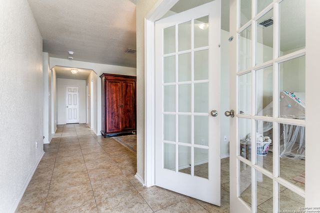 304 Brook Way, Cibolo, TX 78108