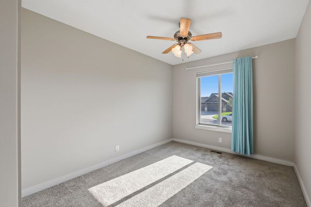 4119 N Parkdale Cir, Maize, KS 67101