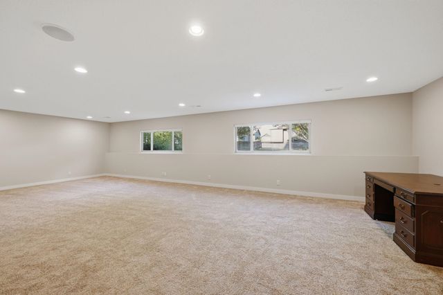 4119 N Parkdale Cir, Maize, KS 67101
