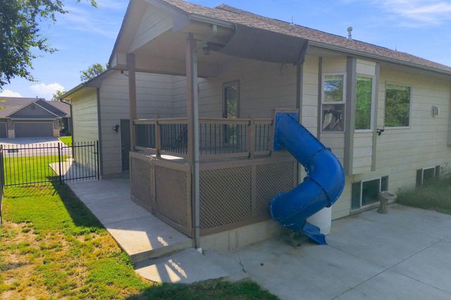 4119 N Parkdale Cir, Maize, KS 67101