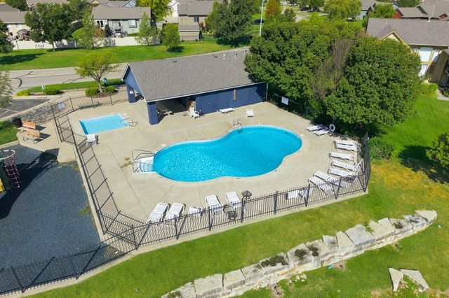 4119 N Parkdale Cir, Maize, KS 67101
