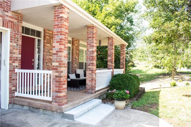 19515 E 11th Terrace N, Independence, MO 64056