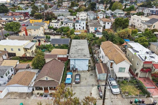 2120 E 22Nd St, Oakland, CA 94606