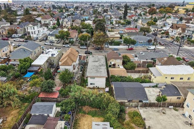 2120 E 22Nd St, Oakland, CA 94606