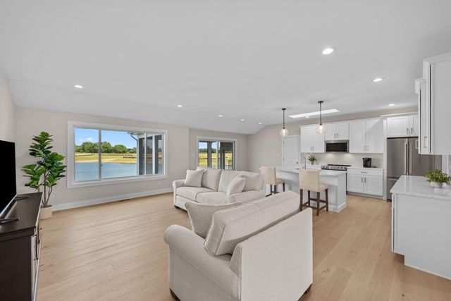 13557 Lakeside Boulevard, Cedar Lake, IN 46303