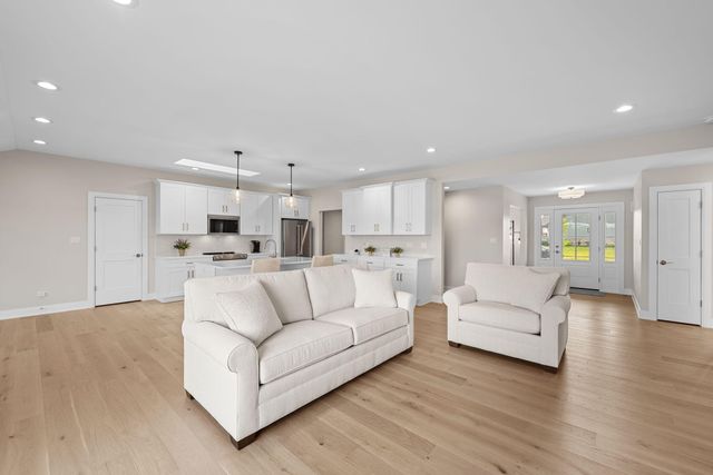 13557 Lakeside Boulevard, Cedar Lake, IN 46303