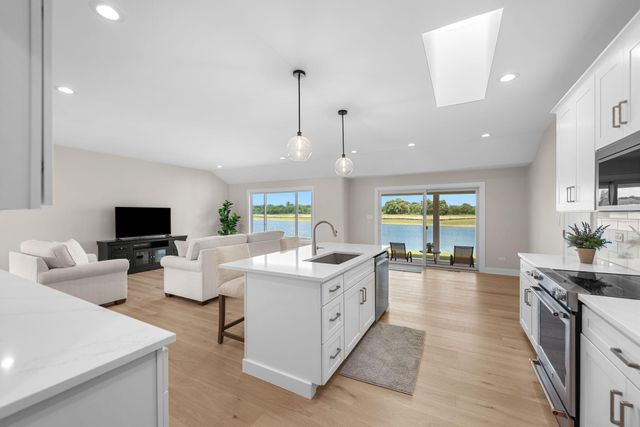 13557 Lakeside Boulevard, Cedar Lake, IN 46303