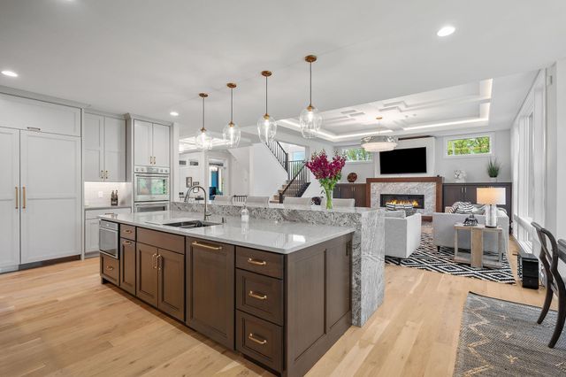754 Shawnee Woods Road, Medina, MN 55340