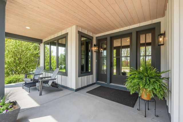 754 Shawnee Woods Road, Medina, MN 55340