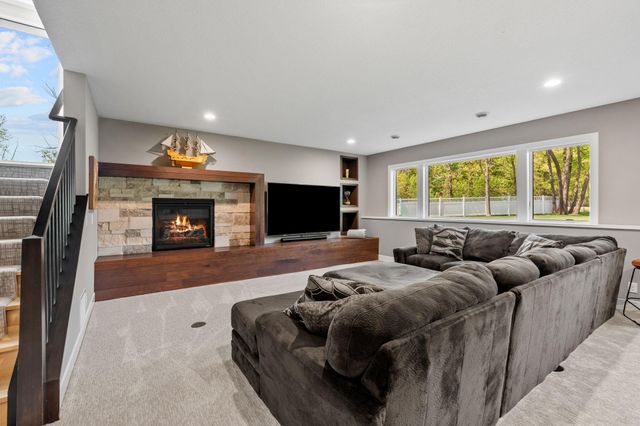 754 Shawnee Woods Road, Medina, MN 55340