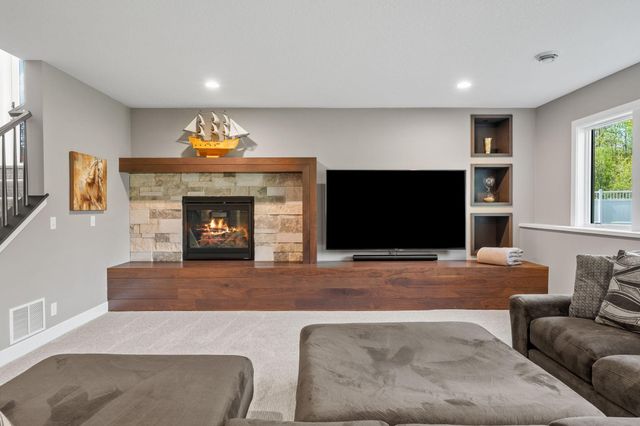 754 Shawnee Woods Road, Medina, MN 55340