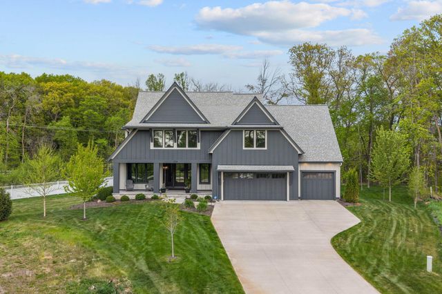 754 Shawnee Woods Road, Medina, MN 55340