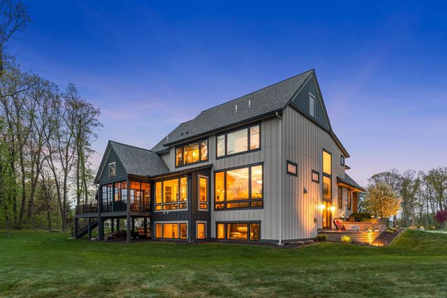 754 Shawnee Woods Road, Medina, MN 55340