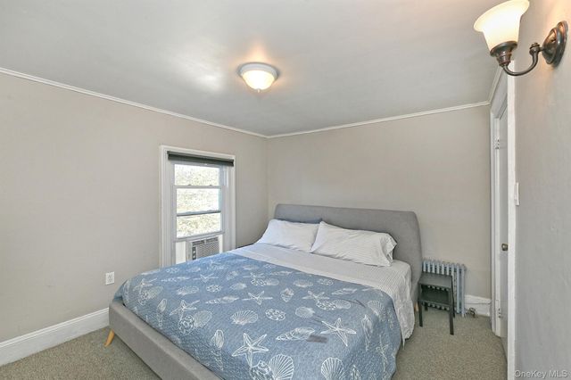 2086 Washington Avenue, Seaford, NY 11783
