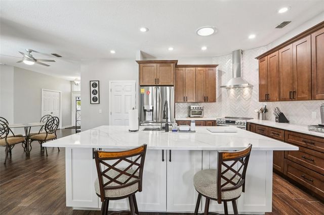 5801 DEER FLAG DRIVE, Lakeland, FL 33811