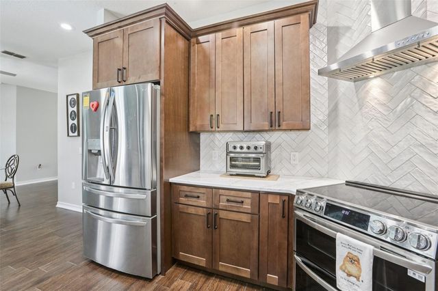 5801 DEER FLAG DRIVE, Lakeland, FL 33811