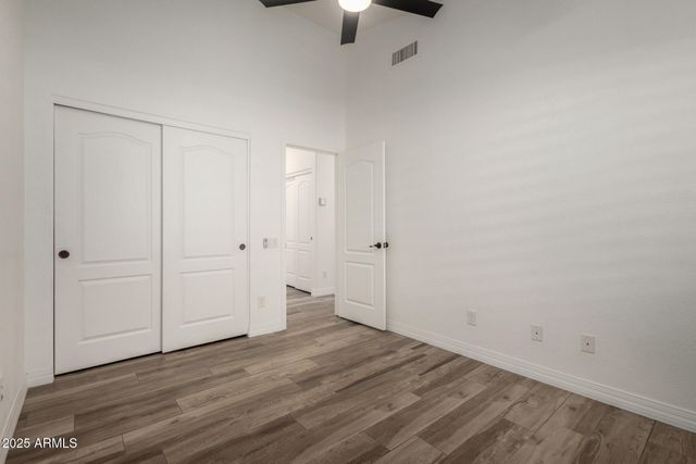 2432 E CIELO GRANDE Avenue, Phoenix, AZ 85024