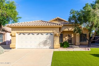 2432 E CIELO GRANDE Avenue, Phoenix, AZ 85024