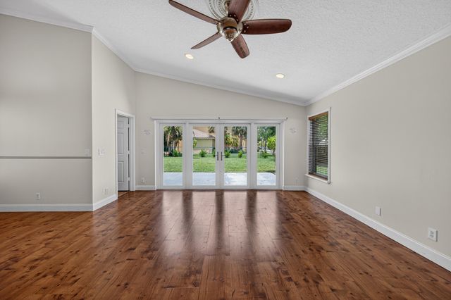 19111 SW 8th Street, Pembroke Pines, FL 33029