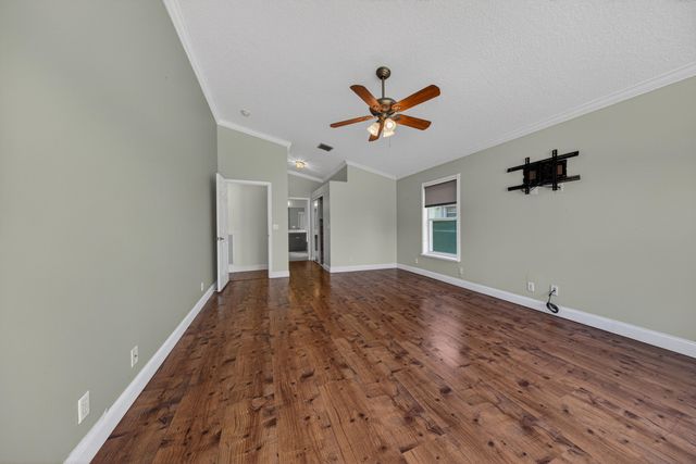 19111 SW 8th Street, Pembroke Pines, FL 33029