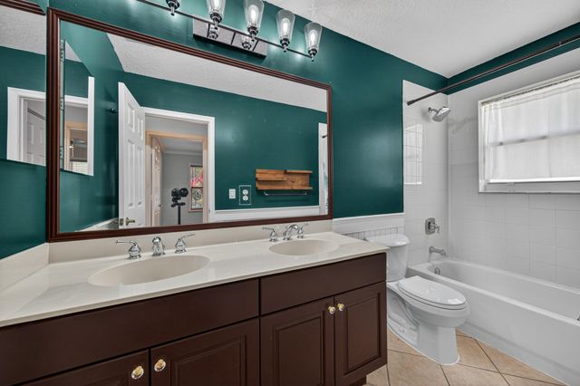 19111 SW 8th Street, Pembroke Pines, FL 33029