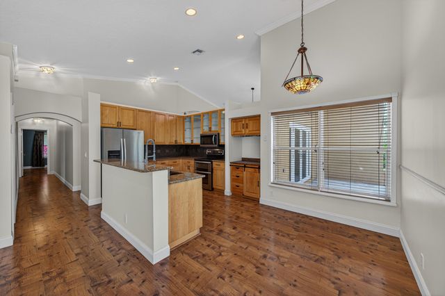 19111 SW 8th Street, Pembroke Pines, FL 33029