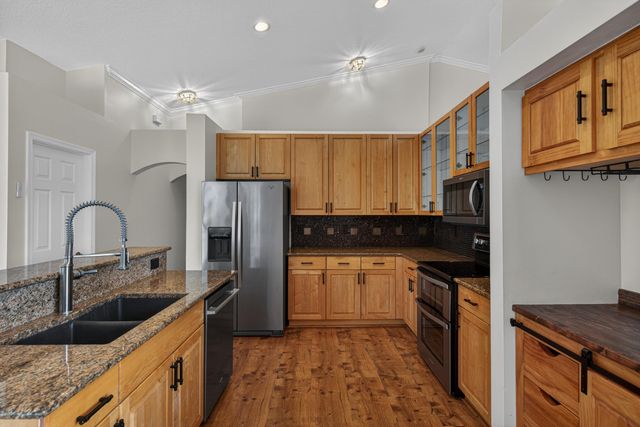 19111 SW 8th Street, Pembroke Pines, FL 33029