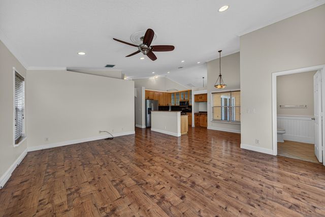 19111 SW 8th Street, Pembroke Pines, FL 33029