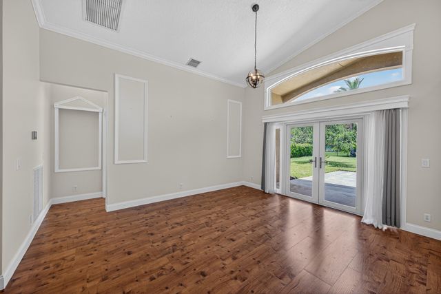 19111 SW 8th Street, Pembroke Pines, FL 33029