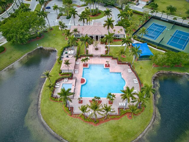 19111 SW 8th Street, Pembroke Pines, FL 33029