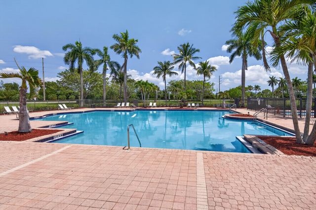 19111 SW 8th Street, Pembroke Pines, FL 33029